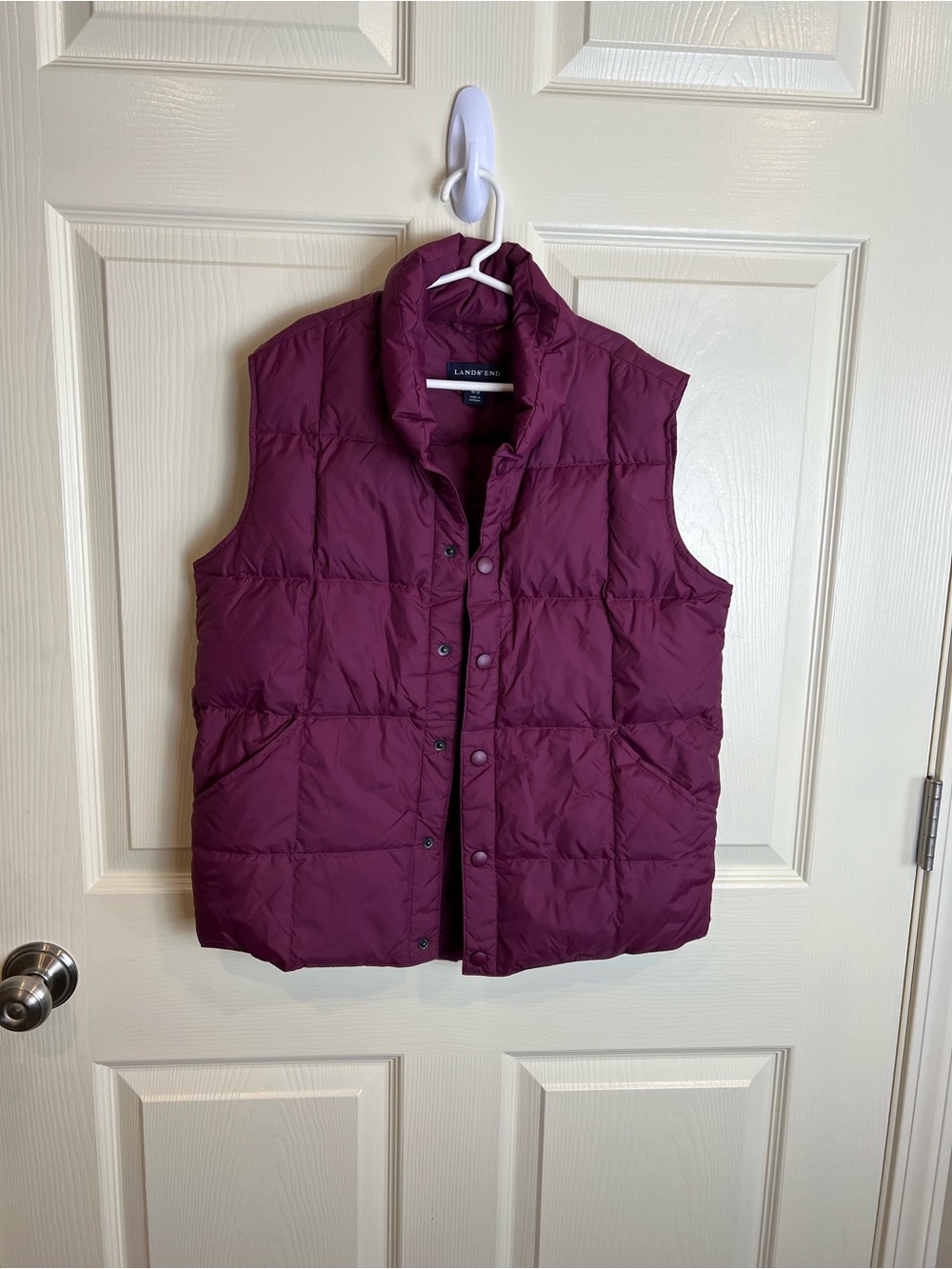 Lands' End girls down Quilted Puffer Vest in Deep Berry medium 10-12